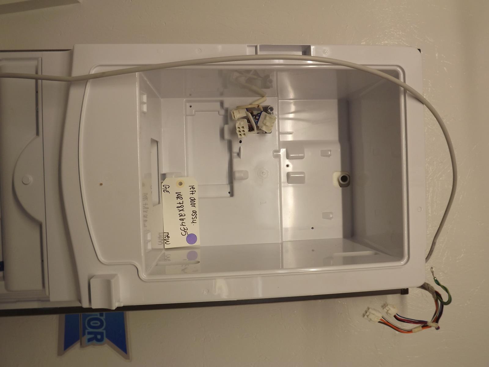 GE Refrigerator WR78X26435 Left Door Assembly New GE Refrigerator WR78X26435 Left Door Assembly New